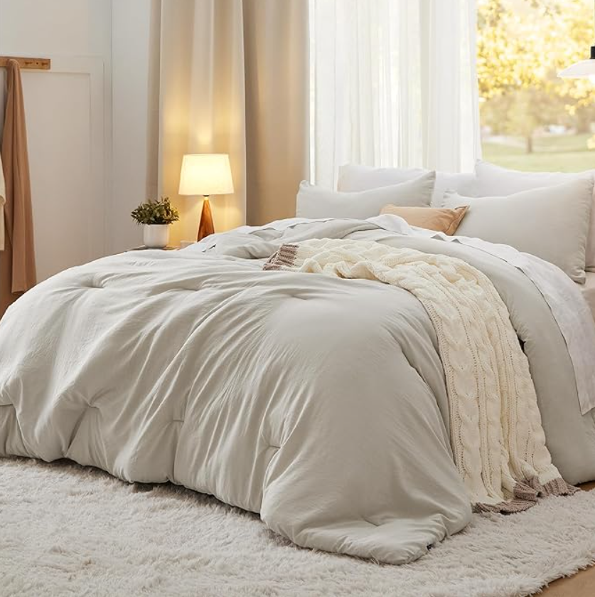 King Size Comforter Set, Beige Soft Prewashed Bedding for All Seasons, 3 Pieces GentleSoft Warm Down Alternative Bed Set, 1 Lightweight Comforter (104"x90") and 2 Pillowcases (20"x36")